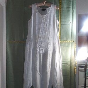 Midi Dress by Holy Clothing Company sz M, Like New without tags, Never Worn